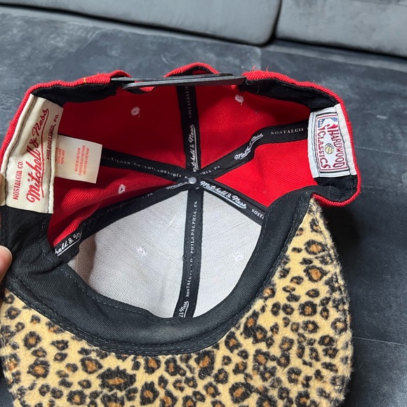 Mitchell & Ness Miami Heat Hat - Picture 2 of 3